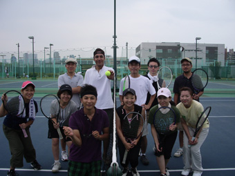 学びテニス部のチーム写真