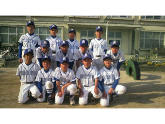 岩国市麻里布クラブスポーツ少年団のチーム写真