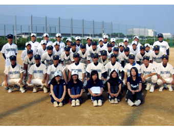 神戸高塚高校野球部のチーム写真