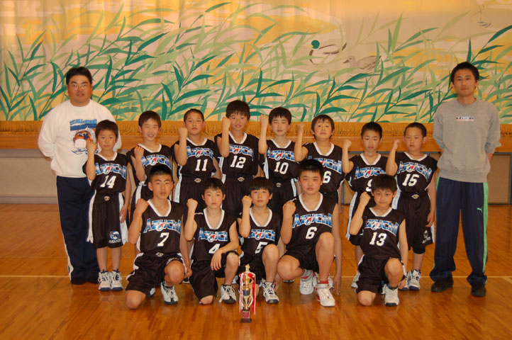 安土ミニバスケットボールスポーツ少年団のチーム写真